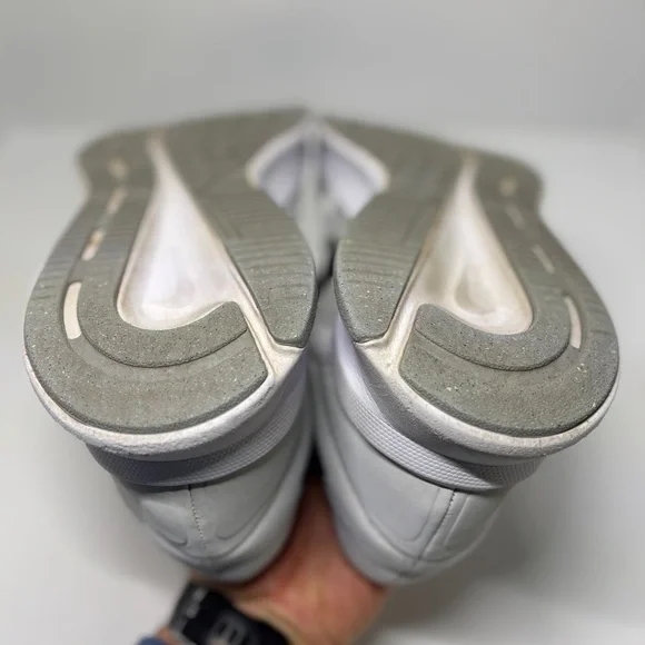 Nike Swift 3 Men’s Running Shoes Size 12 Gray Black Lightweight Trainers - Picture 9 of 12